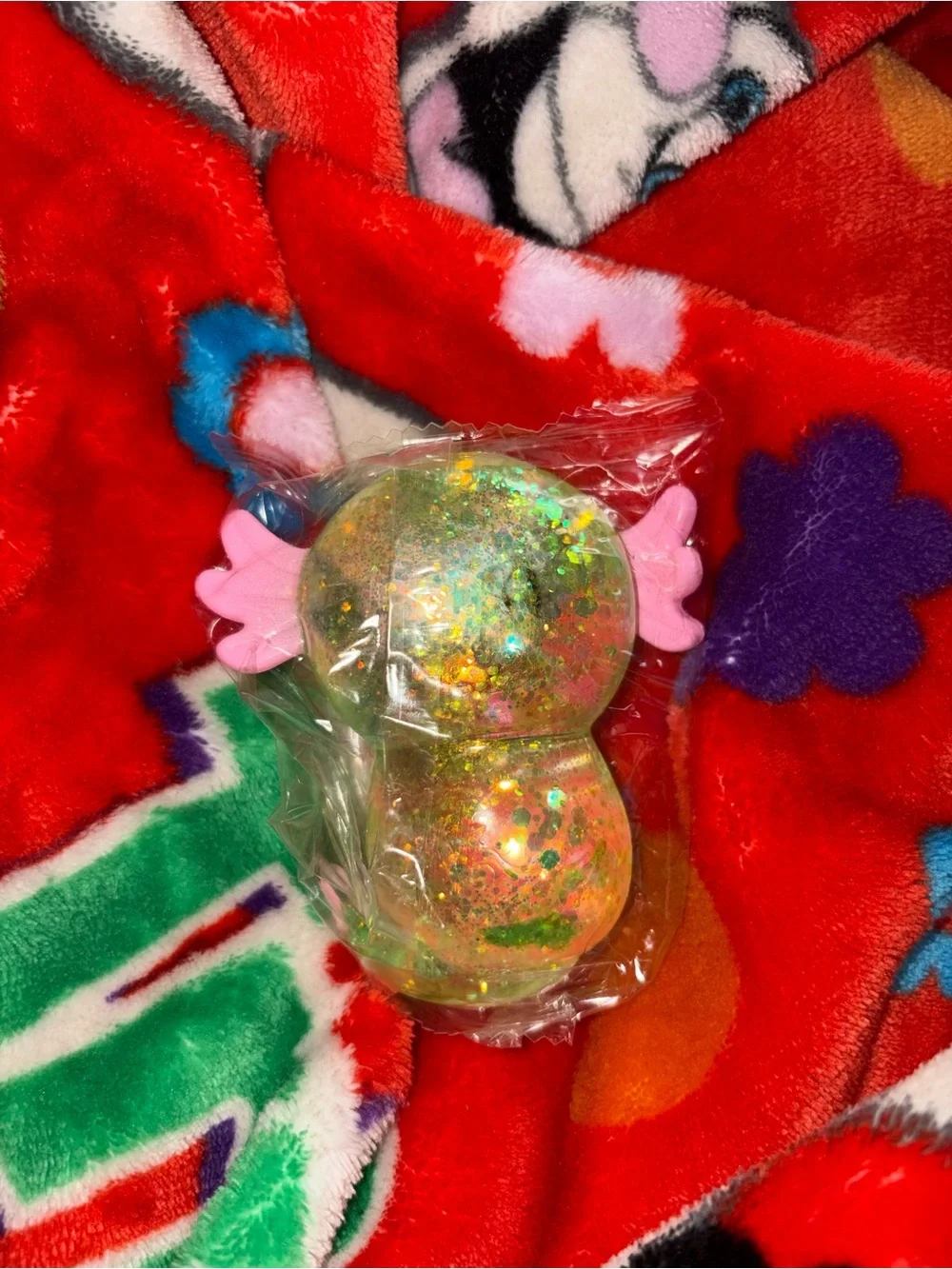 Small  2-3 inch Glitter Axolotl squishy viral Toy - Yellow/ Green New QUICK SHIP